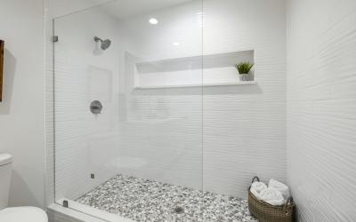 How to make your bathroom look bigger and more beautiful?