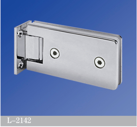 What's the difference between a pivot hinge and a side-mount hinge?