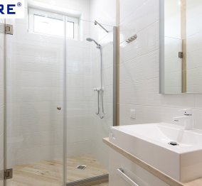 Frameless Glass Shower Enclosures: Channel vs Clips