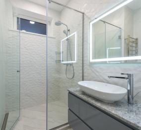 The Guide to Choosing and Installing Shower Glass Door Hardware