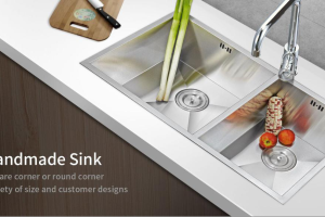 What are the pros and cons of a stainless steel sink?