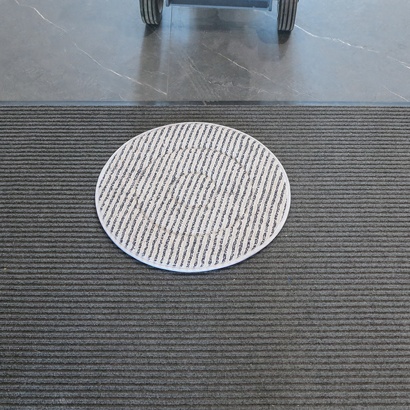 Carpet Cleaning System 20 inch 17 inch  13inch