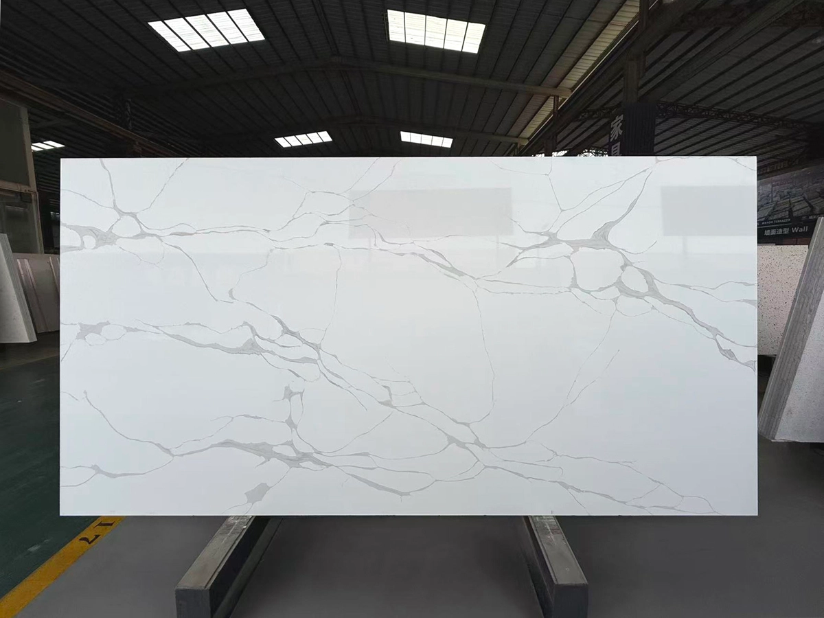 WG623 Cloudrift Lumina