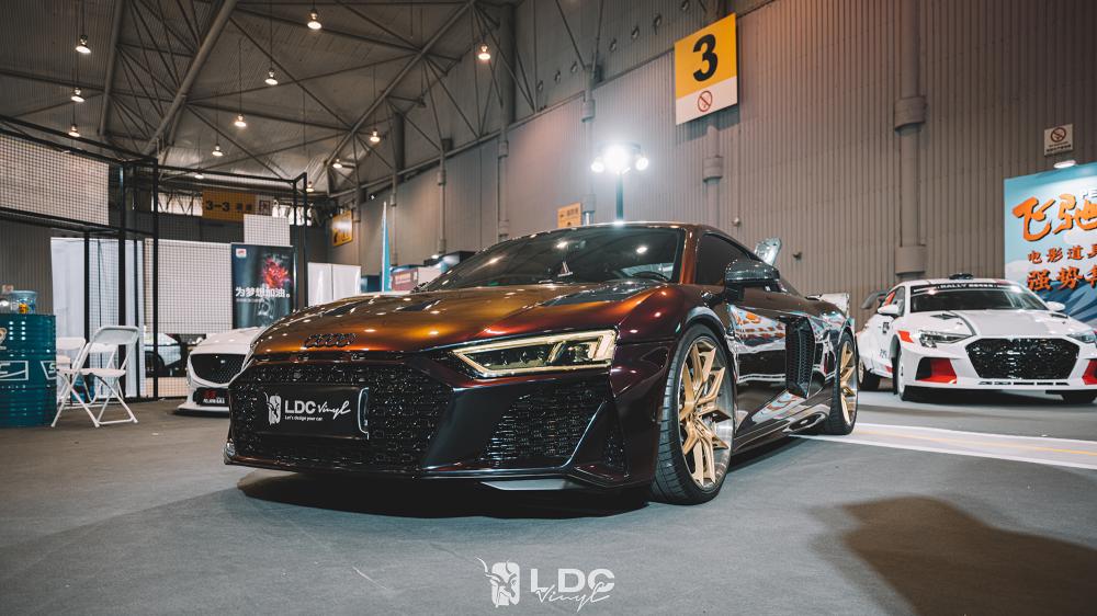 Audi R8 7