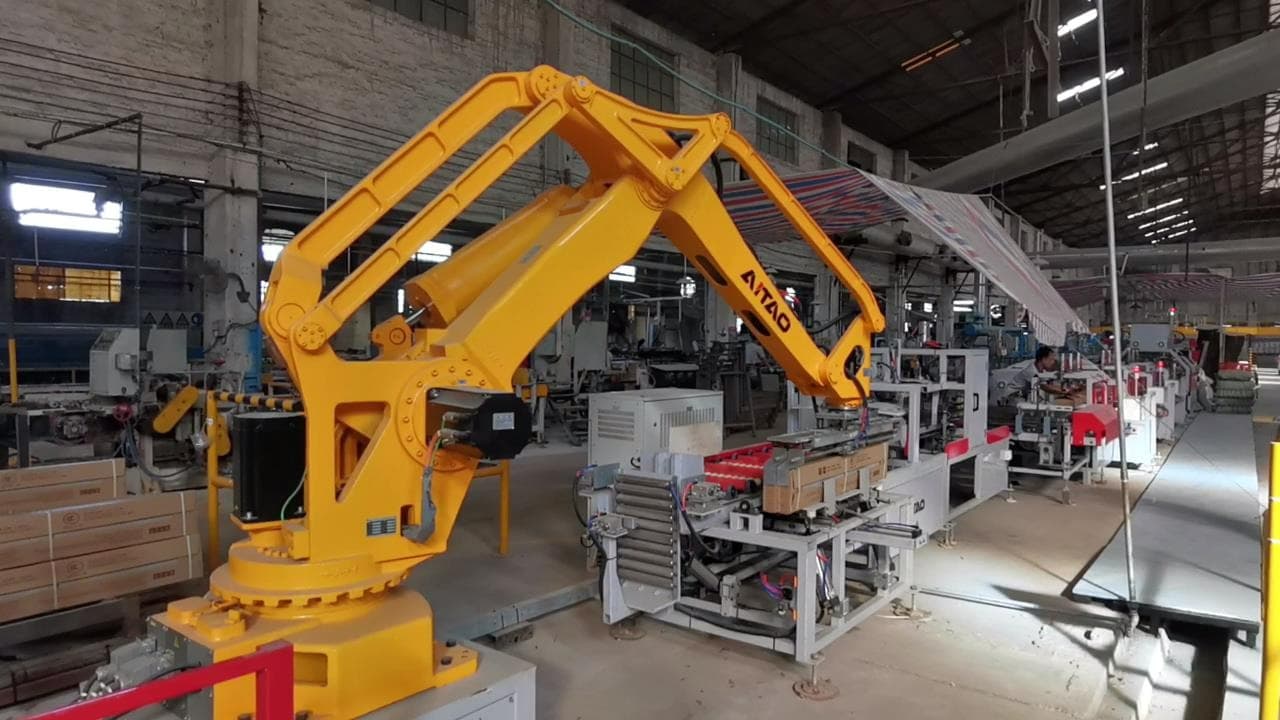 Automated tile packing line