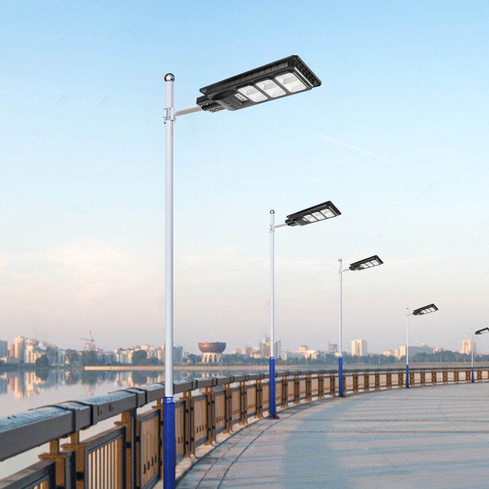 Solar Street Lamps: Guiding Towards Greener Cities