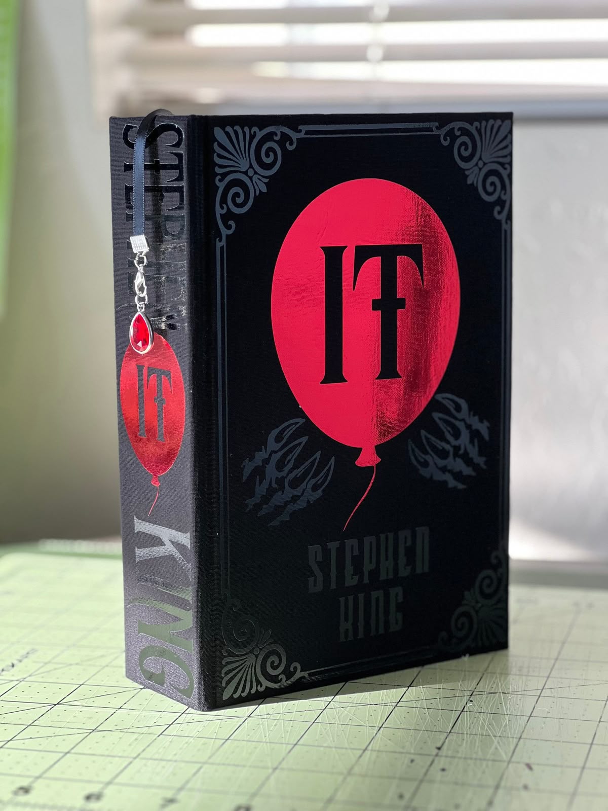 Custom Hardcover Book Printing001