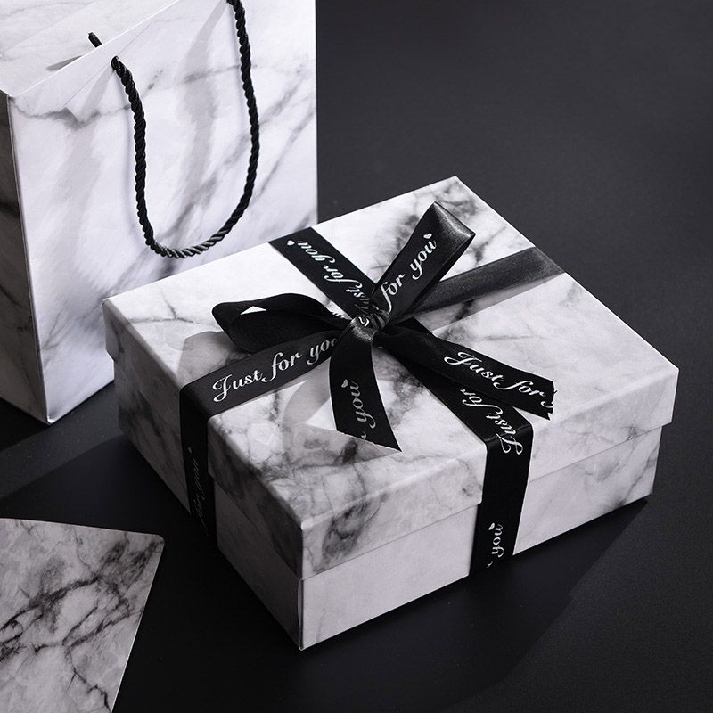 Custom Luxury Cosmetic Packaging Boxes023