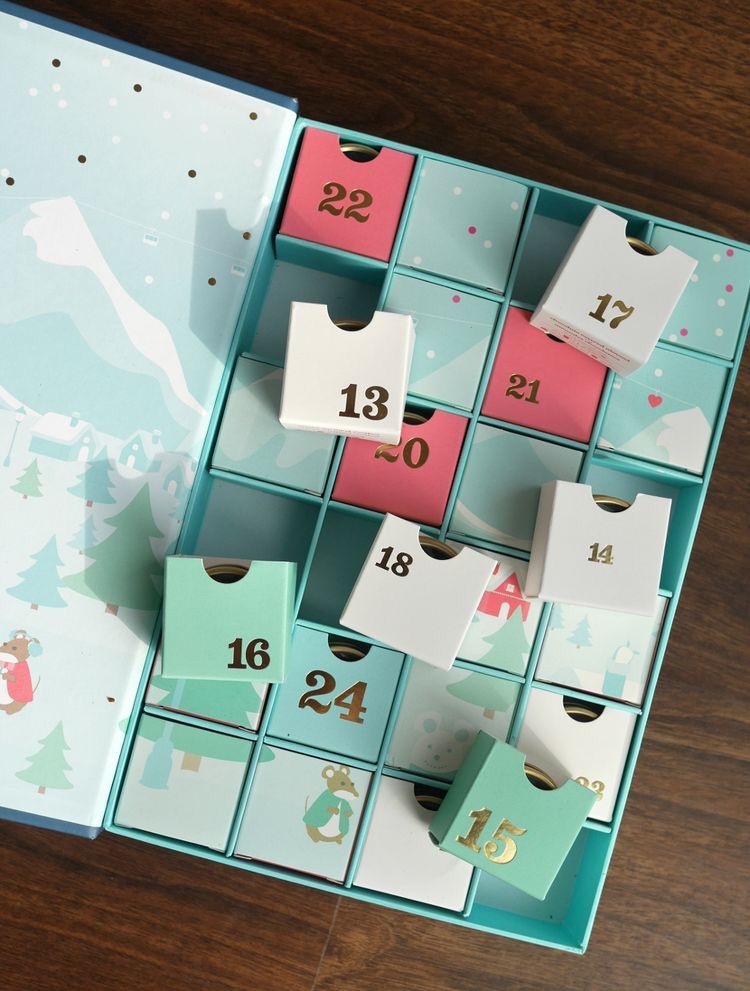 calendar box 001