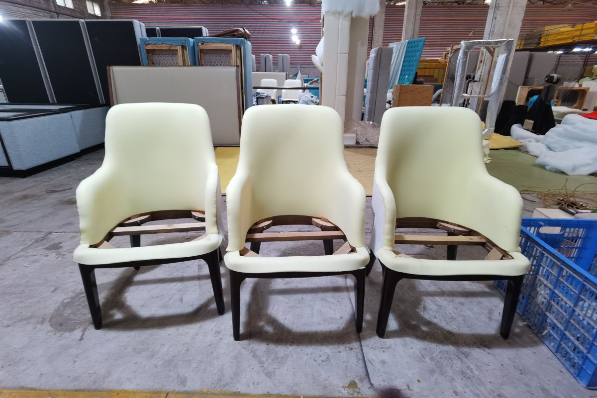 Sofa_Inner_Frame_&_Sponge_Lofting_&_Sticking_Sponge__3_