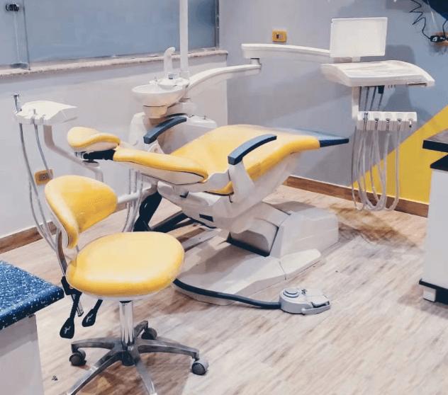 what-importance-dental-chair-foot-control_26931