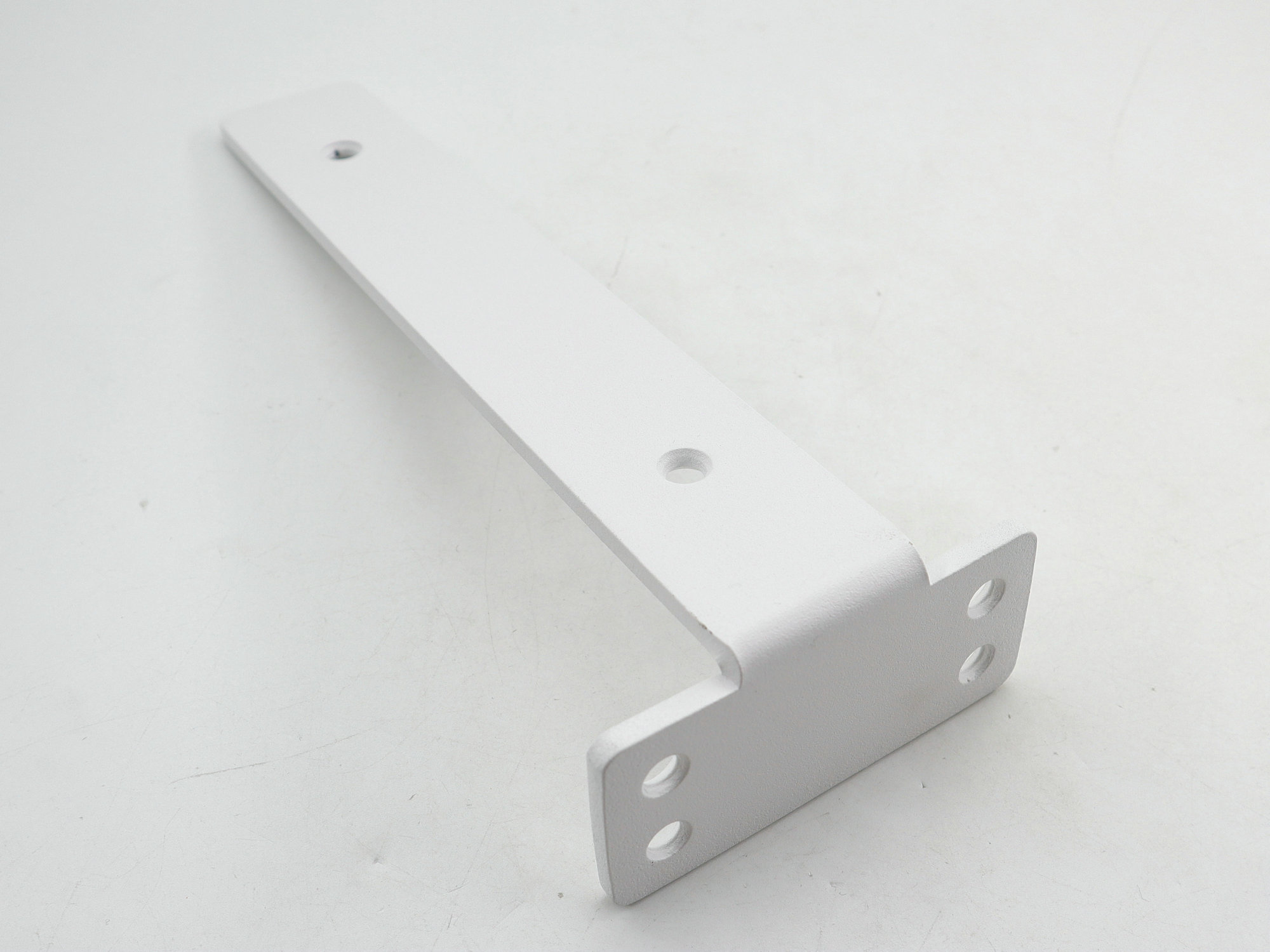 IMG_2934 shelf bracket