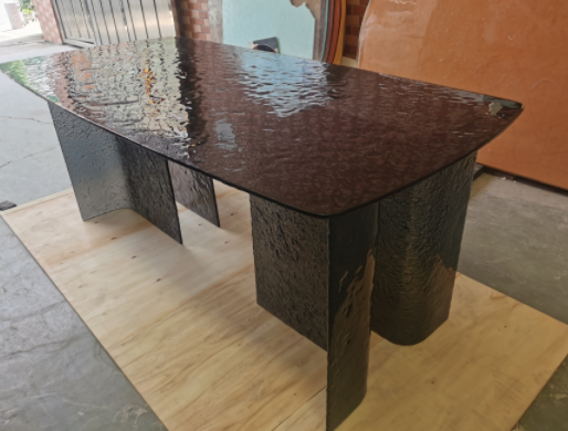 Glass dinner table